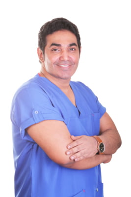 -عماد-فرج-1.jpg